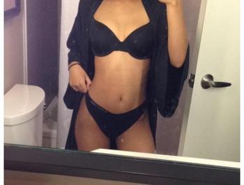 , 21  female escort, Thunder Bay