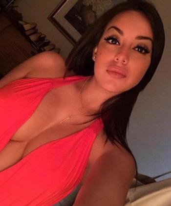 , 23  female escort, Thunder Bay