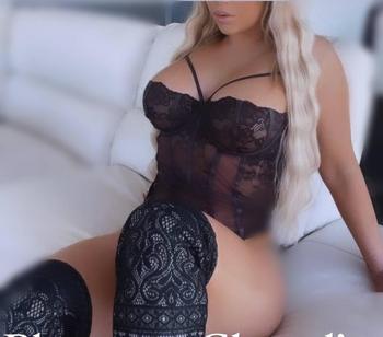 Chanel, 24 Caucasian/White female escort, Thunder Bay