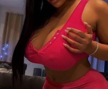 Hazel, 25 Black female escort, Thunder Bay